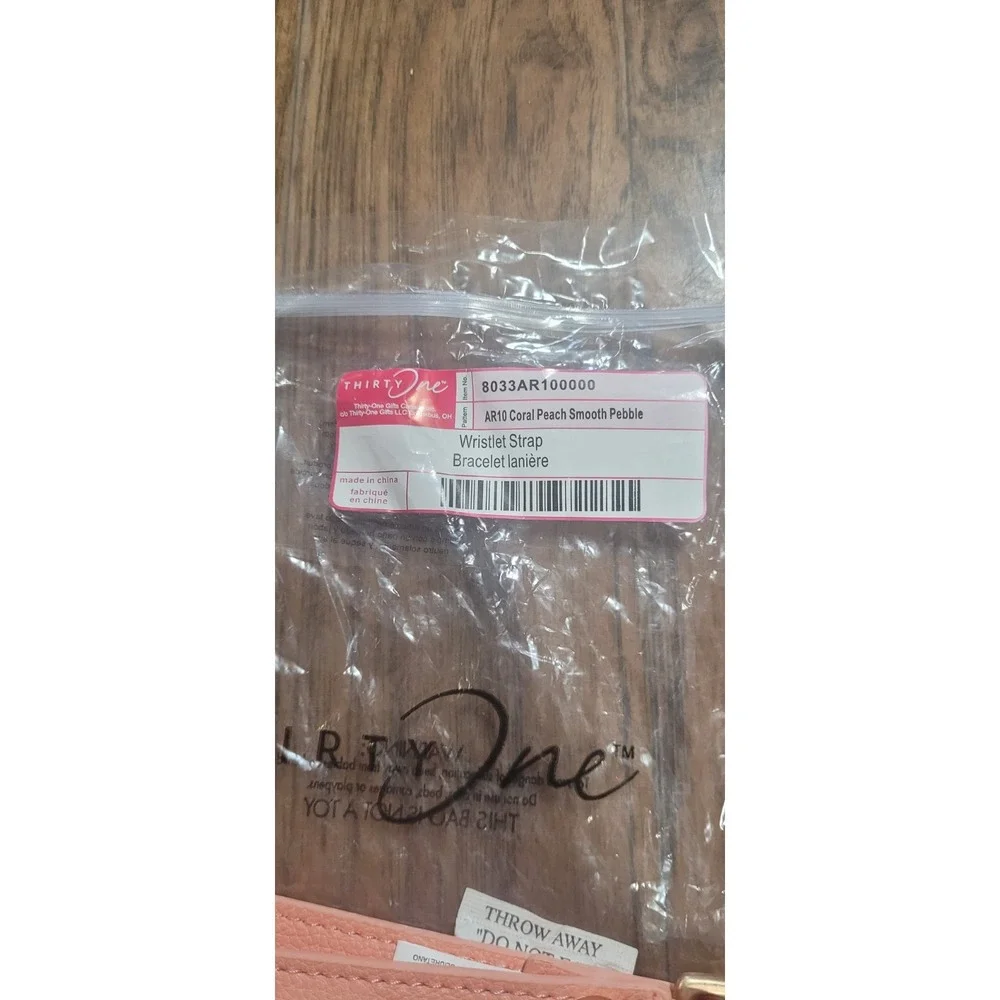 Thirty-One Wristlet Strap - Coral Peach Smooth Pebble - NWT
